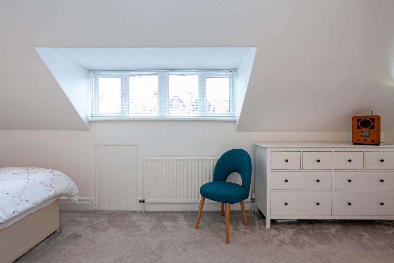 Cosy 2 Bed Apartment - Close To Leeds Centre Buitenkant foto