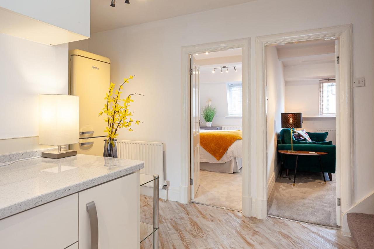 Cosy 2 Bed Apartment - Close To Leeds Centre Buitenkant foto