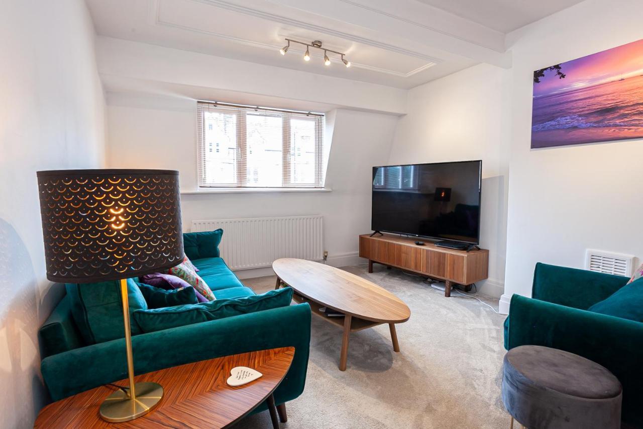 Cosy 2 Bed Apartment - Close To Leeds Centre Buitenkant foto