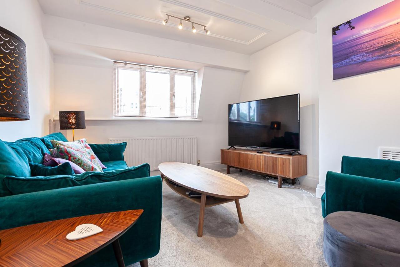 Cosy 2 Bed Apartment - Close To Leeds Centre Buitenkant foto