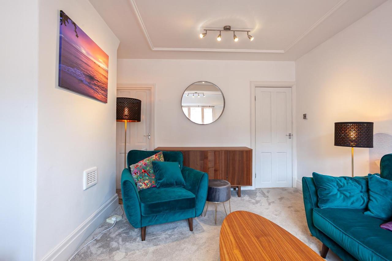 Cosy 2 Bed Apartment - Close To Leeds Centre Buitenkant foto